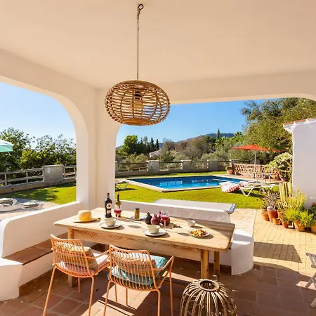 La Higuera Villa