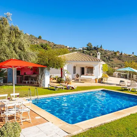 Villa La Higuera